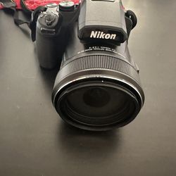 Nikon P1000 