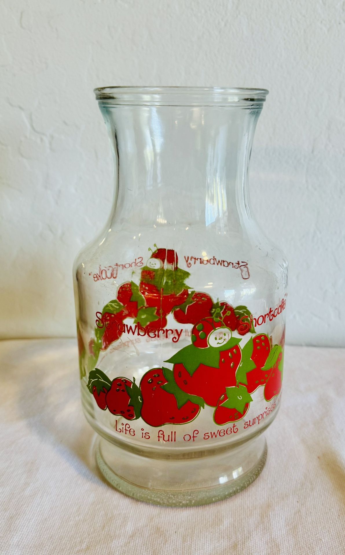 Vintage Strawberry Shortcake 1980 Glass Juice Beverage Pitcher