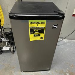 RCA Mini Fridge