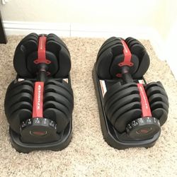 Bowflex Adjustable Dumbbells Pair Never Used (Selecttech 552) Up to 52.5 lbs each