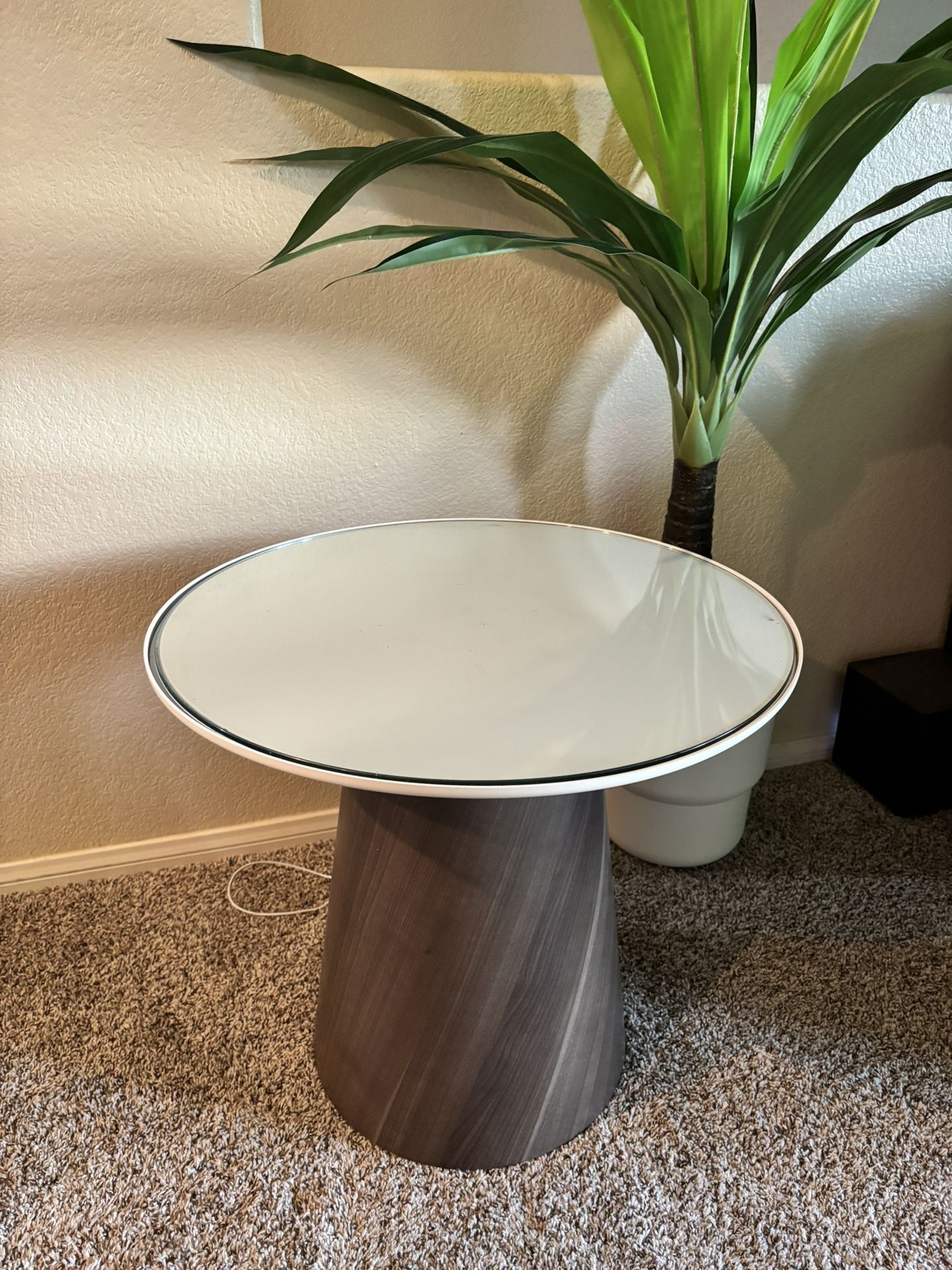 Walnut Wood End Table