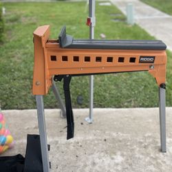 Clamping Sawhorse And Workbench 