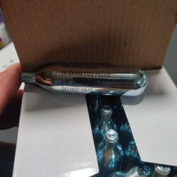 CO² Threaded Cartridges