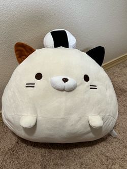 Kitty plush with rice ball