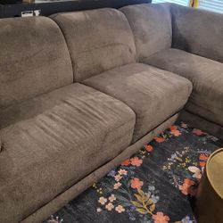 England Ink Cole 2 Piece Sectional 