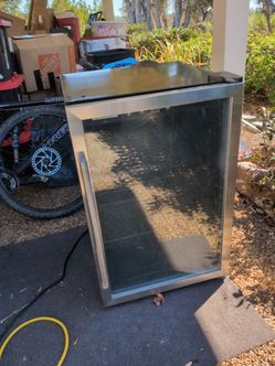 Small wine fridge Tramontina mini fridge dorm room