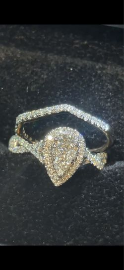 Women’s wedding ring