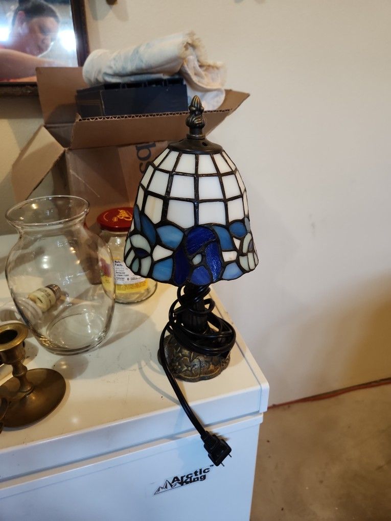 Vintage Tiffany Style Lamp