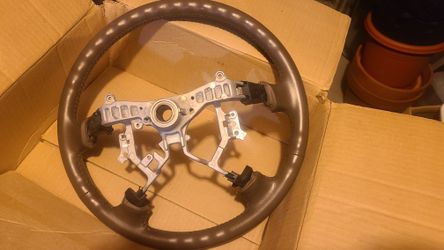 1st Gen. Tundra Limited Leather Steering Wheel.