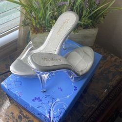 New Heels Size 11