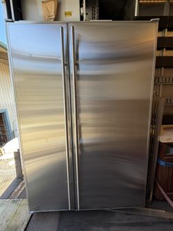 Sub-Zero 532SS Built-In Refrigerator & Freezer — Stainless (48”)