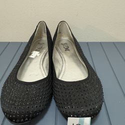 SALE! Brash Flats Size 7.5