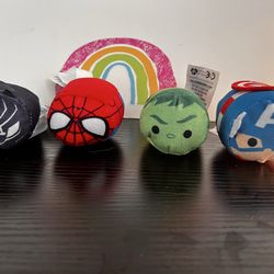 MARVEL TSUM TSUM PLUSHIES - 3 INCH AND NEW . Panther, Spidey, Hulk $ Cptn America