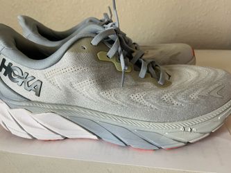 Women’s hoka