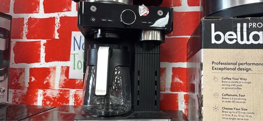 Coffee makers, icemaker, toasters, air, fryers, pros, ninja blender, each one different price