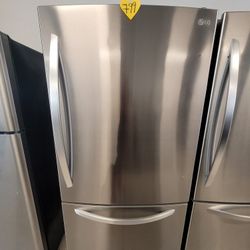 Stainless Steel Bottom Freezer Refrigerator And French Door Refrigerator Used Good Condition 90days Warranty From  $799 Up To $950