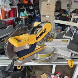DeWalt Dual Bevel Chop Saw With Stand