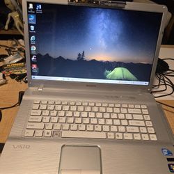 Sony VAIO 💻  LAPTOP  VGN-NW270F  (  SELL for PARTS  ).? work well but post for parts. 