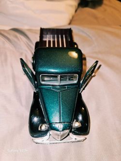 Ford 1937 Die Cast Truck
