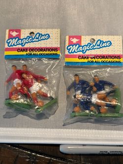 Magic Line Soccer Player Cake Decorations – 2 Packs