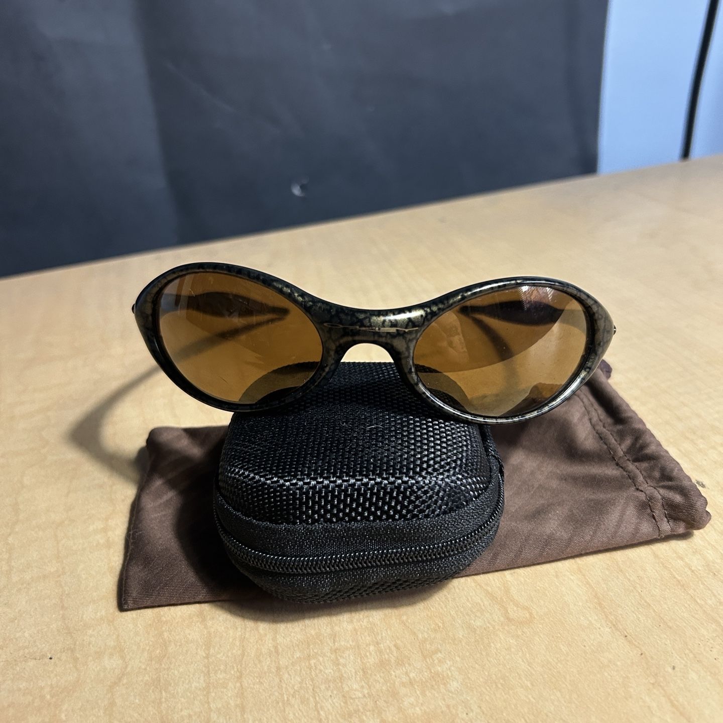 VTG 90s Oakley Eye Jacket Gold X Iridium Color Fuel Cell