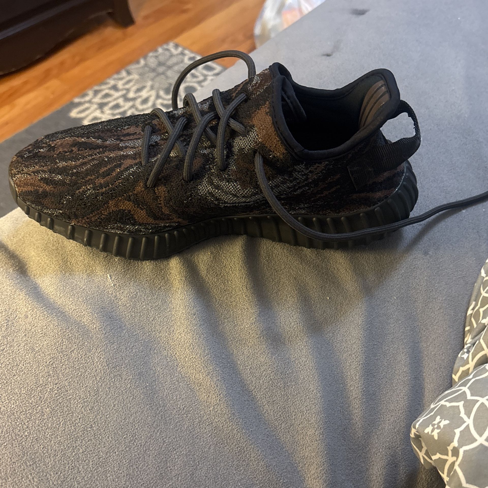 yeezy boost MX Rock men’s 9
