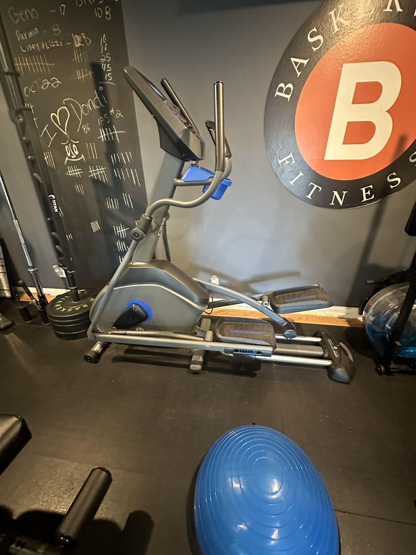 Horizon fitness elliptical Serial Number B(contact info removed) Like New