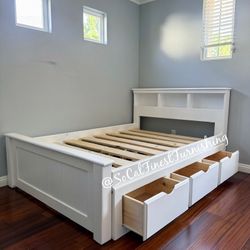 Full Bed And Drawers 