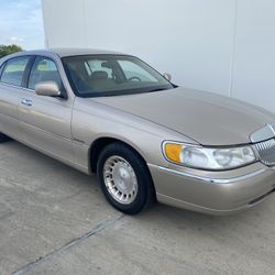 1998 Lincoln Town Car