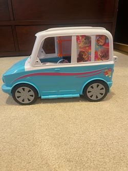 Camper for pets, Barbie camper, Barbie plane , Barbie car + accessories