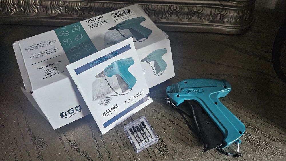 Clothing Tagging Kit