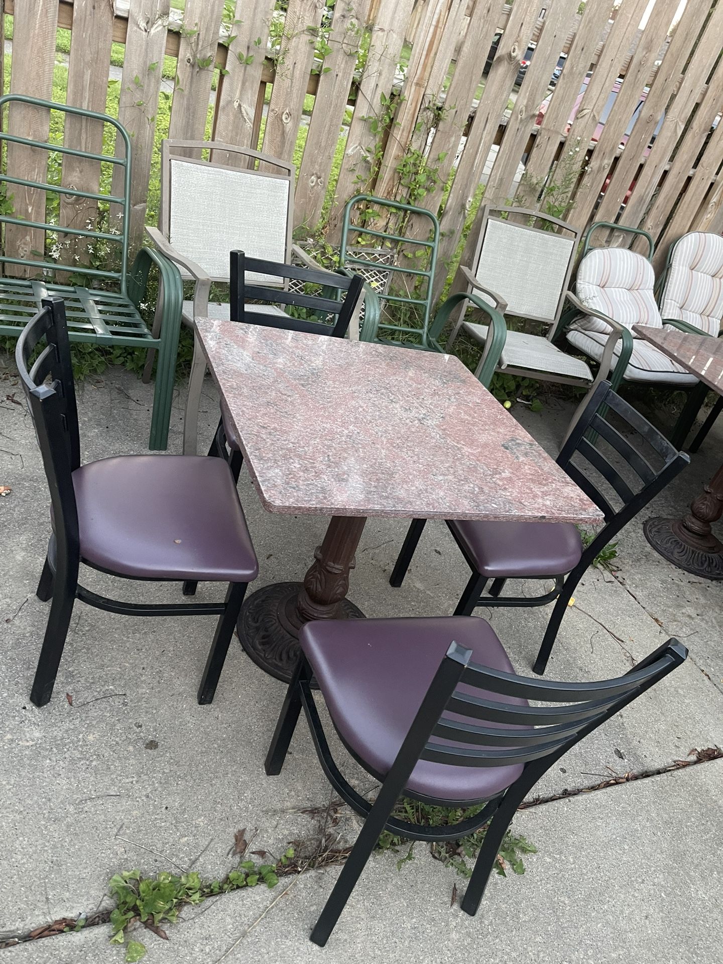 Table & Chair