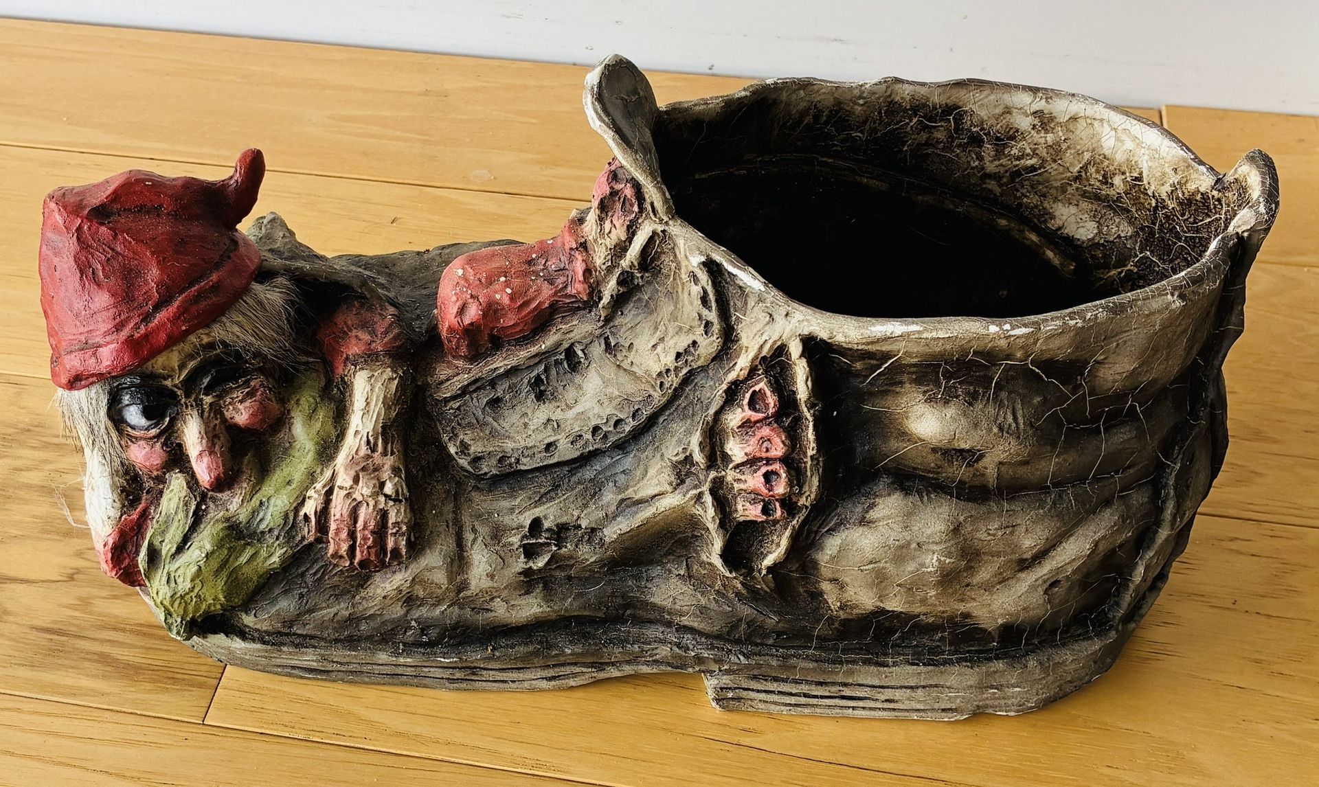 Christmas Troll Show, 13” LongX6” Wide.