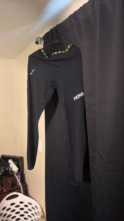 Hoka Under Clothing Pants Or Running Size Large