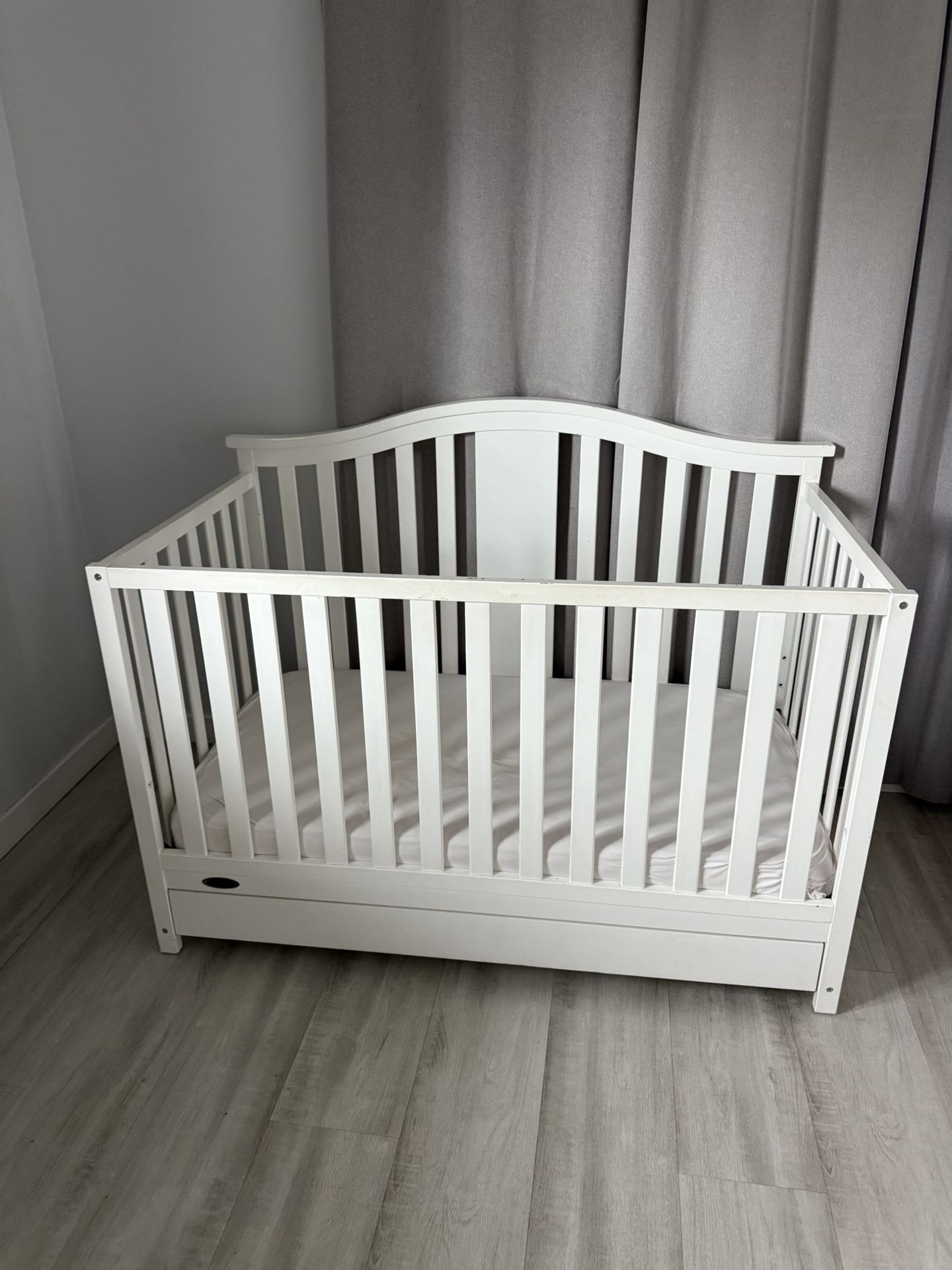 Graco solano convertible crib with drawer (96) foto