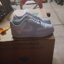 Size 7 In Men's Nike Court Visions Line New