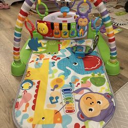 Fisher price piano play mat - pristine condition