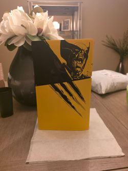 PS5 Slim with Disc attachment wolverine