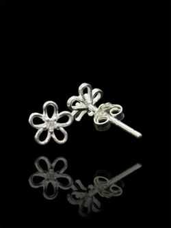 ARETES FLOR, PLATA 9.25
