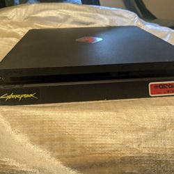 PS4 + GAMES + CONTROLLERS