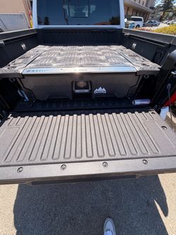 2025 Tacoma 5’bed Deckdrawer