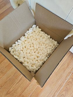 Free foam packing material