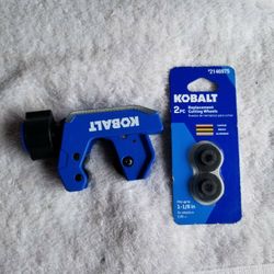 Cobalt  pipe cutter with replacement wheels New