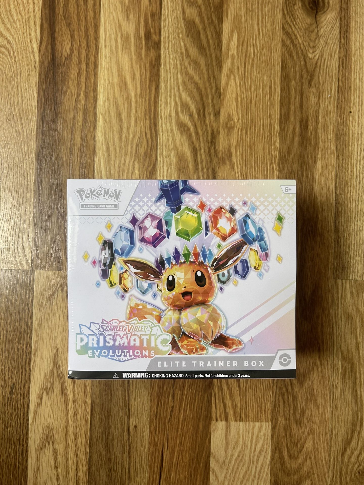 Pokemon Prismatic Evolutions ETB