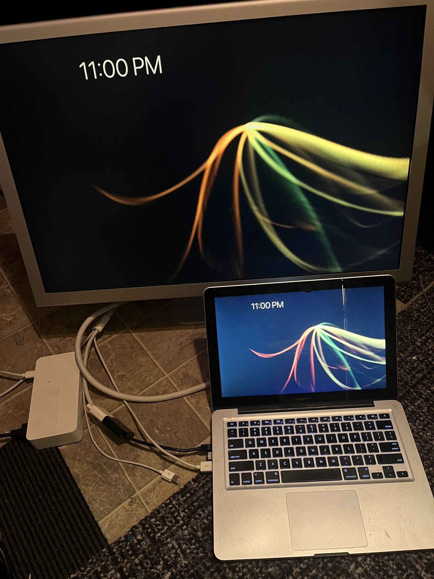Apple Cinema Display 30 Inch A1 083