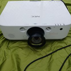 NEC (PA622U)