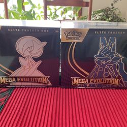 Mega Lucario & Gardevoir ETBs One Each Pokémon 