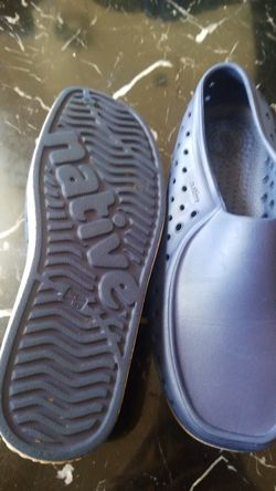 NATIVE SHOES
