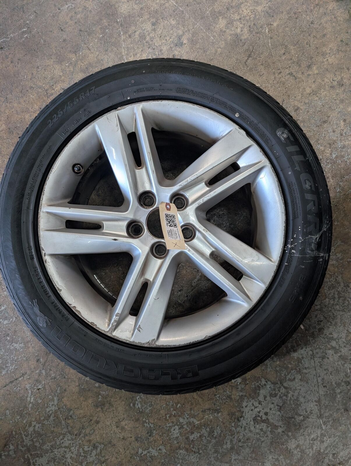 Wheel Rim 17 w Tire 22555 ZR17 2015 Volvo S60 31381412 2014 2016 2017 2018 X (V2201)