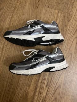 Nike Running Sneakers Gray Black White mens 10.5